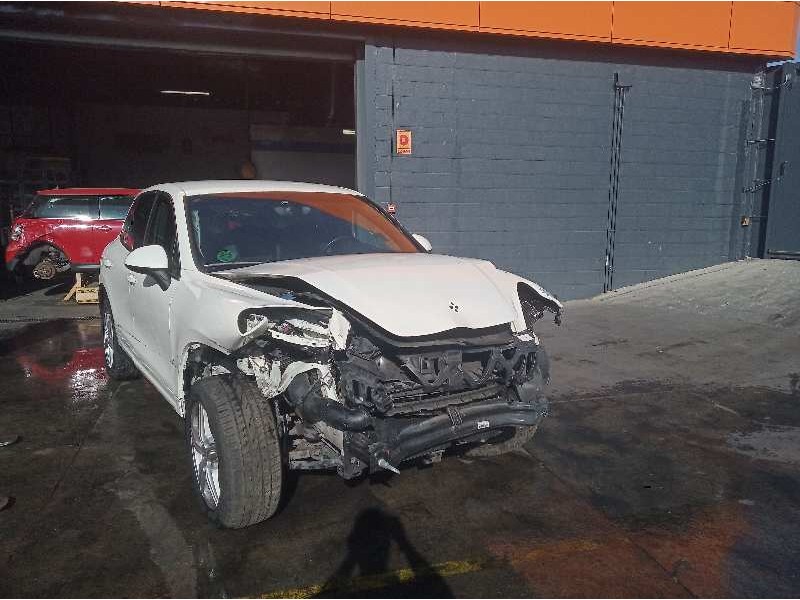 porsche cayenne (typ 92aa) del año 2011