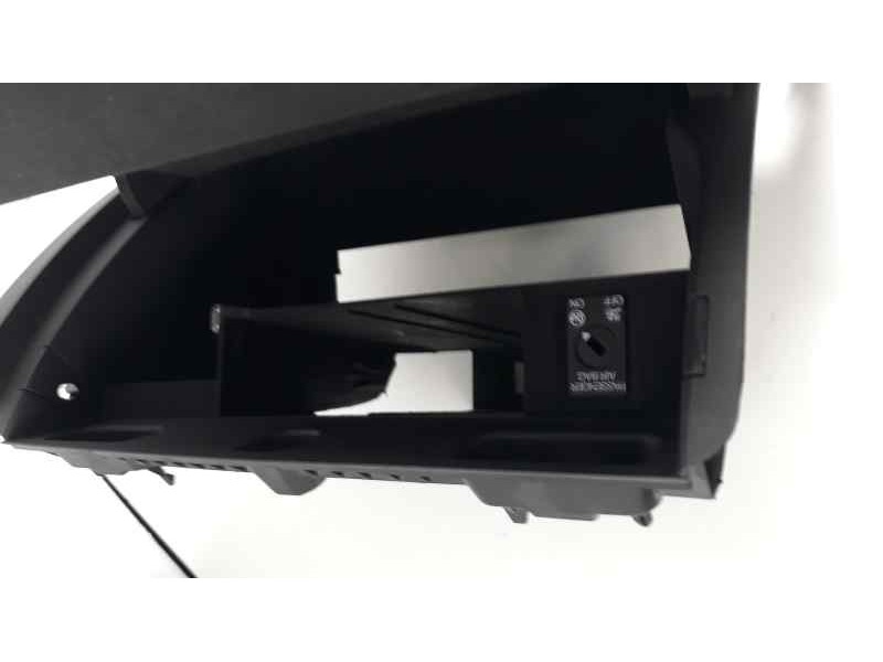 Recambio de guantera para audi a3 sportback (8va) ambiente referencia OEM IAM   