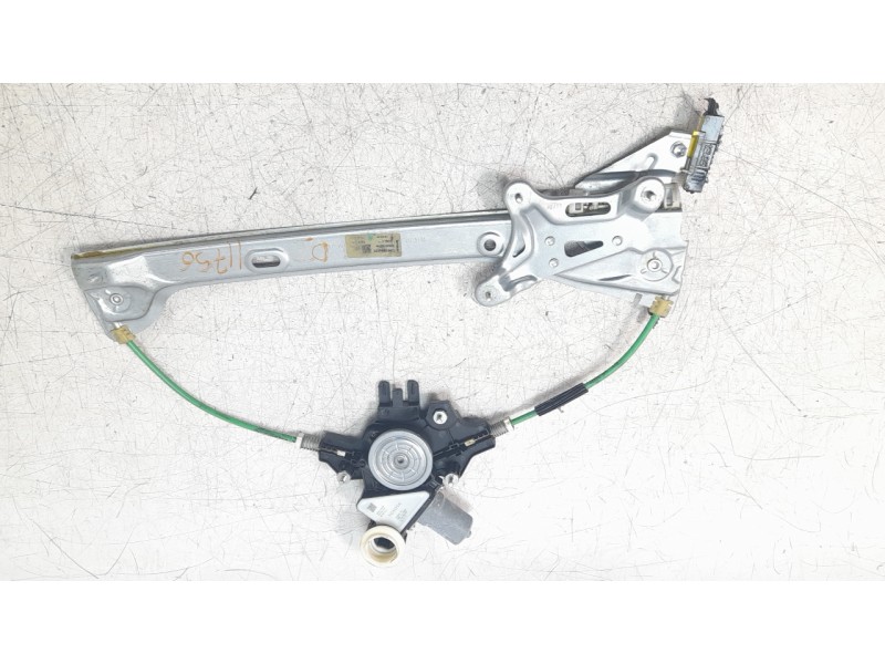 Recambio de elevalunas delantero izquierdo para toyota corolla (e21) hybrid style referencia OEM IAM 6982002741  