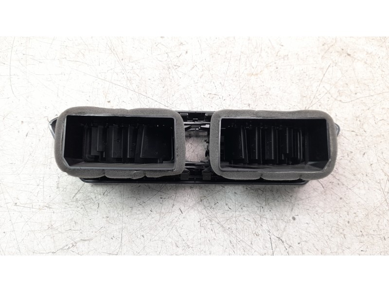 Recambio de aireador central para cupra formentor 1.5 tsi referencia OEM IAM 5FA819110  