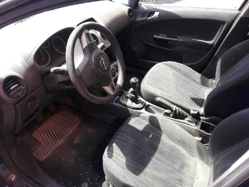 opel corsa d del año 2007