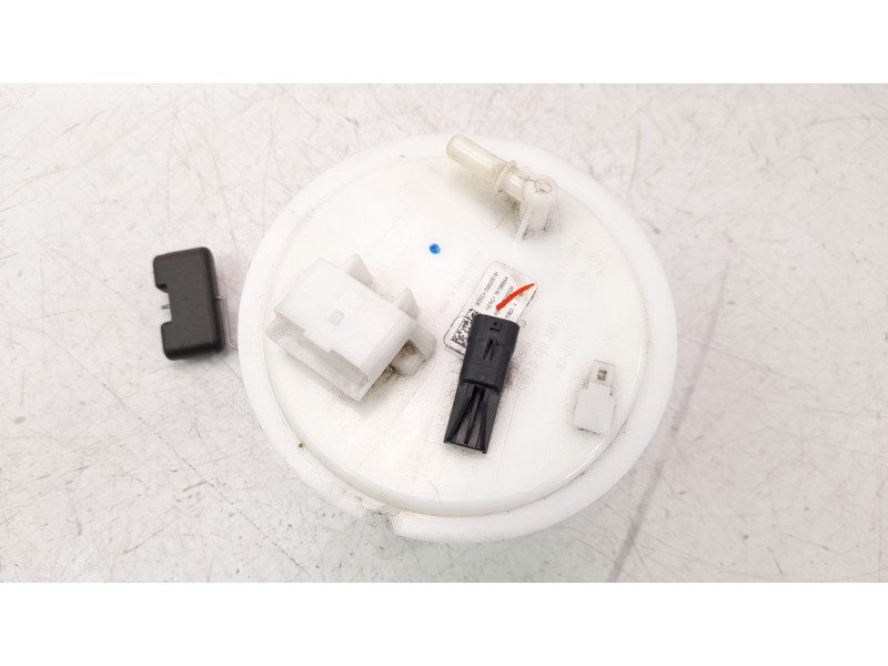 Recambio de bomba combustible para renault megane iv berlina 5p 1.2 tce energy referencia OEM IAM 172026203R  