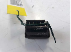 Recambio de mando elevalunas delantero izquierdo para renault 19 hatchback (b/c53) referencia OEM IAM    2