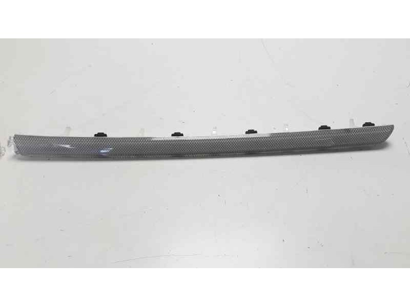 Recambio de moldura para audi a3 sportback (8va) ambiente referencia OEM IAM 8V1853189  
