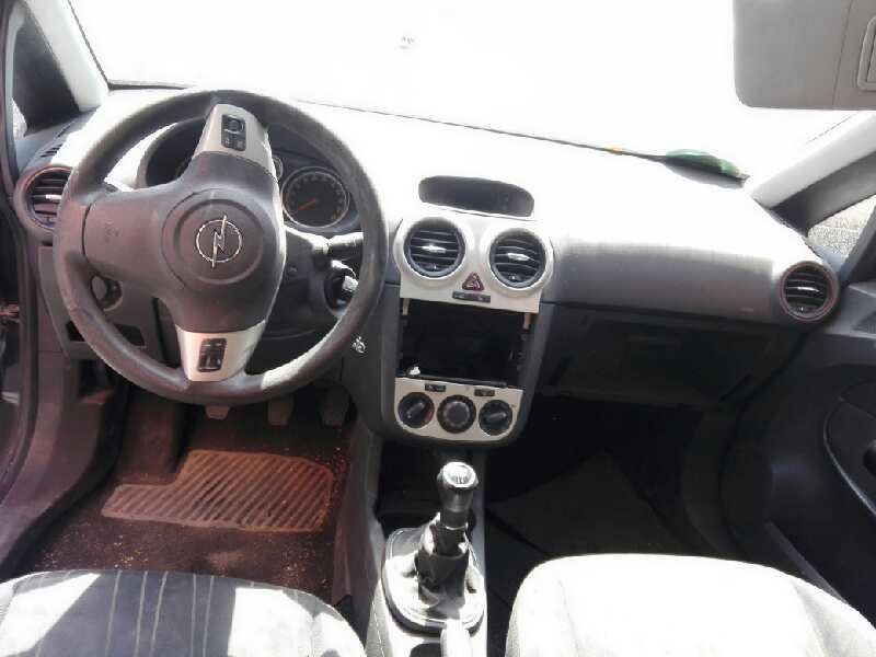 opel corsa d del año 2007