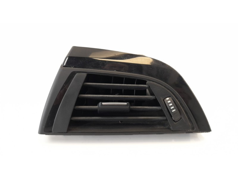 Recambio de rejilla aireadora para bmw serie 1 lim. (f20) 118d referencia OEM IAM 9205355  