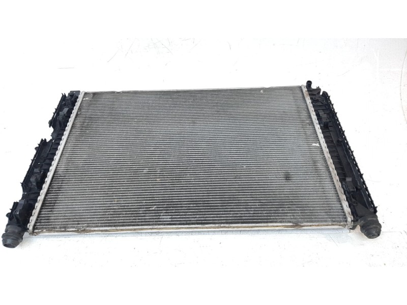 Recambio de radiador agua para land rover discovery sport pure referencia OEM IAM GJ328005BB  