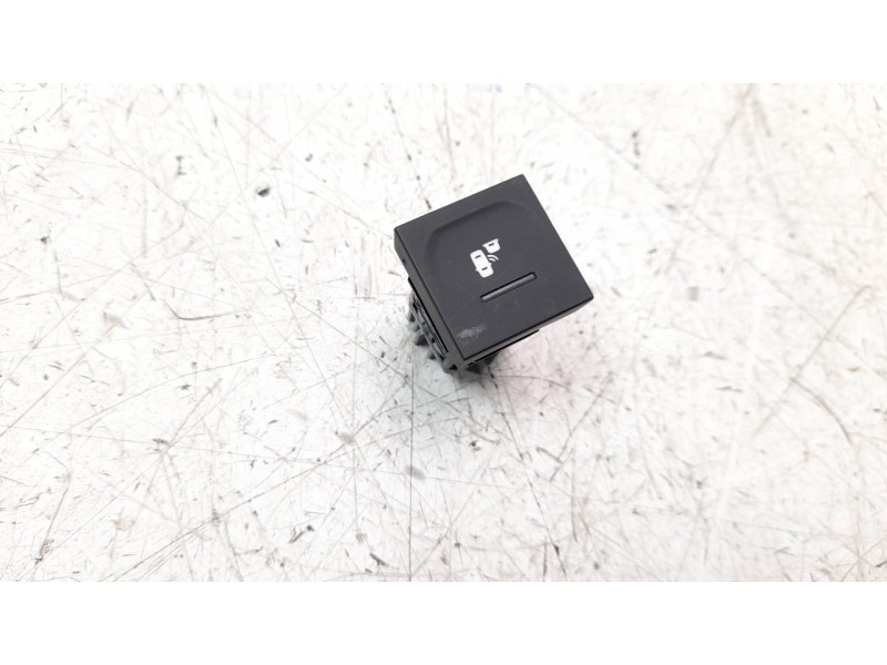 Recambio de interruptor para dacia duster ii prestige referencia OEM IAM 251250446R  