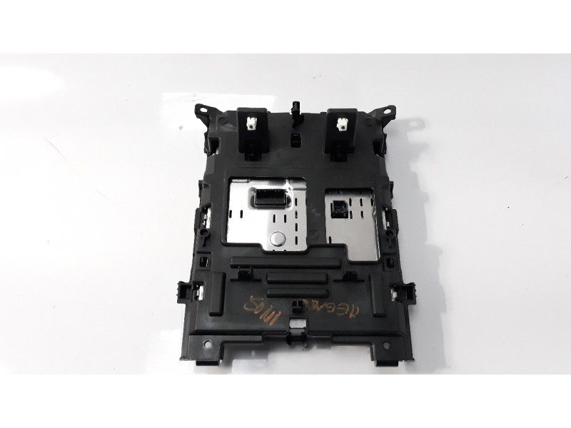 Recambio de pantalla multifuncion para renault megane iv berlina 5p 1.5 blue dci diesel fap referencia OEM IAM 280906801R  