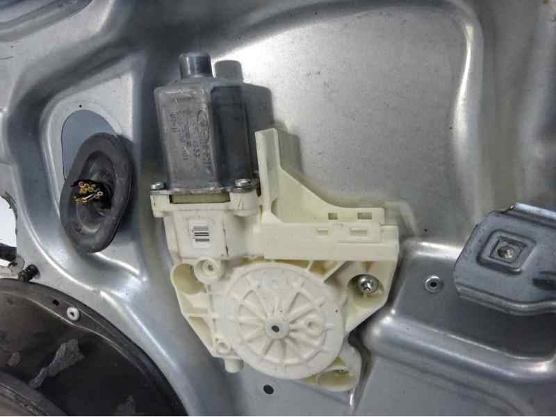 Recambio de elevalunas delantero derecho para ford focus berlina (cap) ghia referencia OEM IAM 3M51R23200DA 118528 