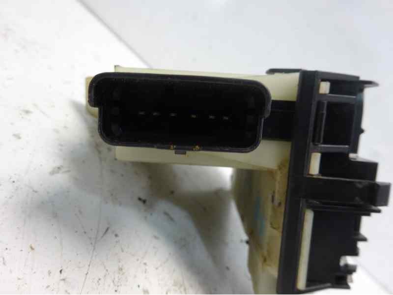 Recambio de cerradura puerta delantera derecha para peugeot 208 allure referencia OEM IAM   