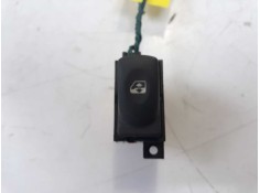 Recambio de mando elevalunas trasero izquierdo para renault laguna (b56) 2.0+ 16v rxe referencia OEM IAM 7700417485  