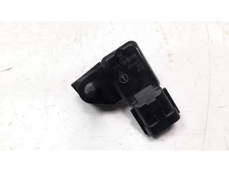 Recambio de sensor para renault megane iv berlina 5p 1.5 dci diesel fap energy referencia OEM IAM 211760058  