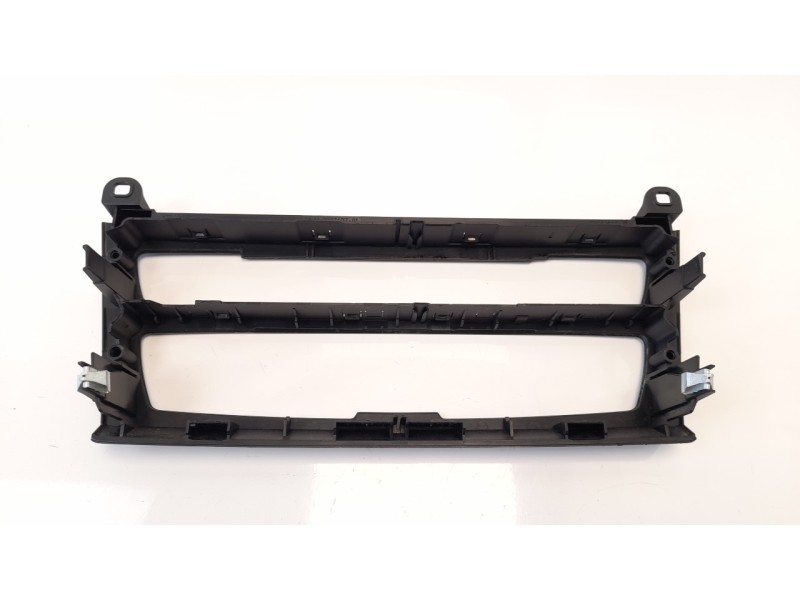 Recambio de moldura para bmw serie 1 lim. (f20) 118d referencia OEM IAM 17313810 64119207197 