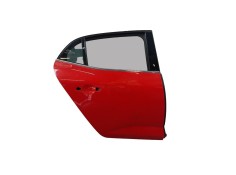 PUERTA TRASERA DERECHA 821001172R 