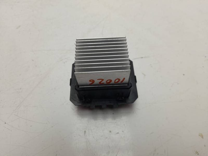Recambio de resistencia calefaccion para peugeot 208 style referencia OEM IAM 234Z1653LG378 T1000034Z 