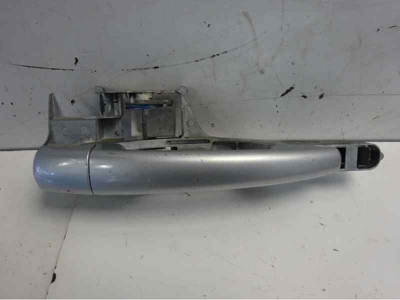Recambio de maneta exterior delantera derecha para peugeot 208 allure referencia OEM IAM   