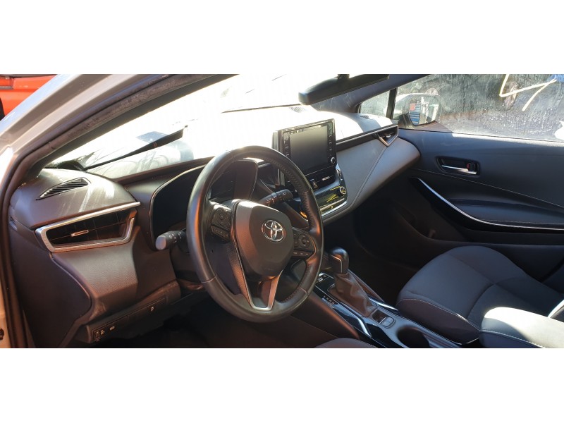 toyota corolla (e21) del año 2021