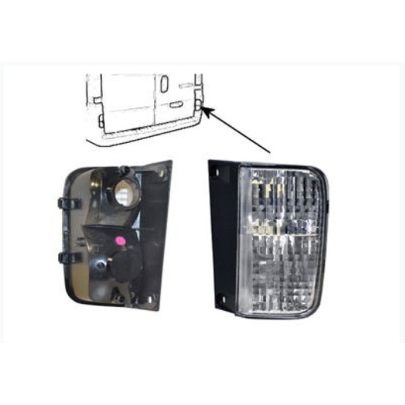 Recambio de piloto marcha atras para renault trafic caja cerrada (ab 4.01) referencia OEM IAM 4412787  OP9324453