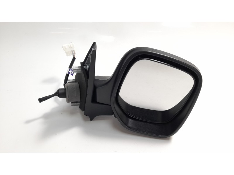Recambio de retrovisor derecho para citroen berlingo referencia OEM IAM 8153HW 1050717025 PG9047134