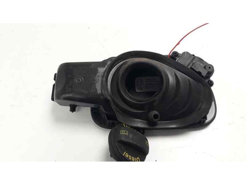 Recambio de tapa exterior combustible para audi a3 sportback (8va) ambiente referencia OEM IAM 8P0010412R  
