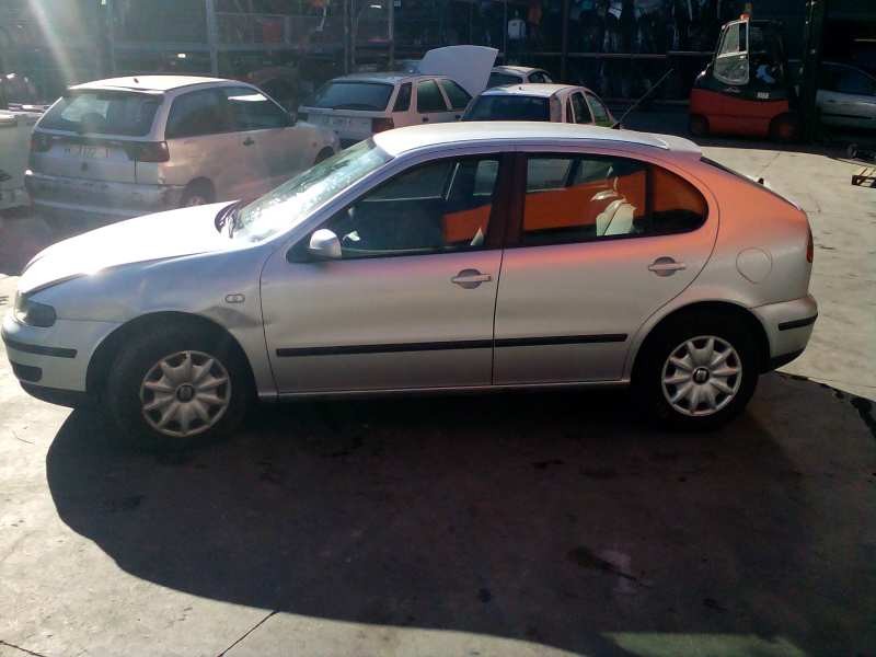 seat leon (1m1) del año 2001