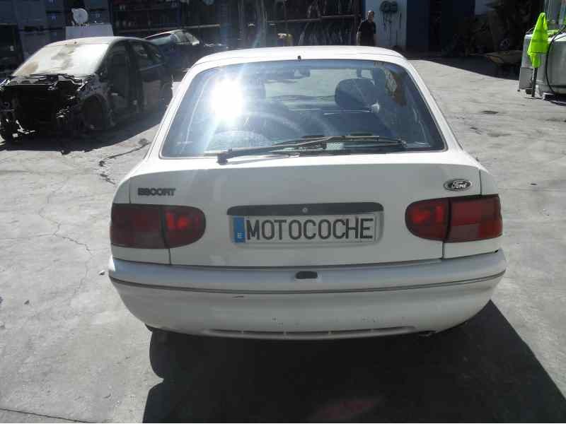 ford escort berlina/turnier del año 1994