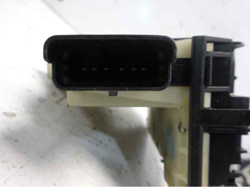 Recambio de cerradura puerta trasera derecha para peugeot 208 allure referencia OEM IAM   