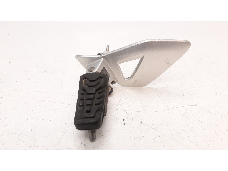 Recambio de estribo para bmw r 1200 rt r 1200 rt referencia OEM IAM 46718560383 85356414671 
