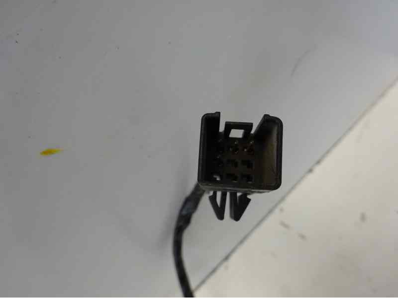 Recambio de mando elevalunas delantero derecho para opel corsa b referencia OEM IAM   