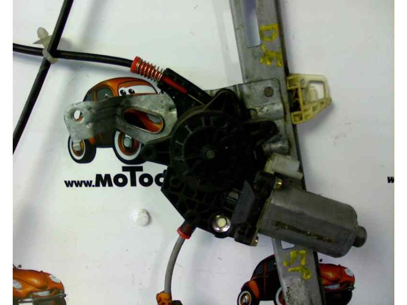 Recambio de elevalunas delantero izquierdo para peugeot 206 berlina referencia OEM IAM 9221G0 PT37AL 