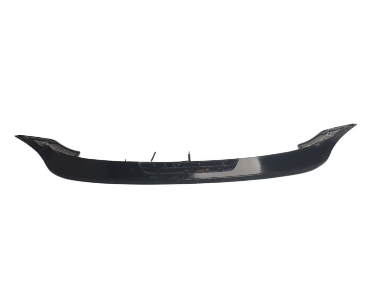 Recambio de aleron trasero para hyundai tucson 1.6 crdi cat referencia OEM IAM 87211D7200  