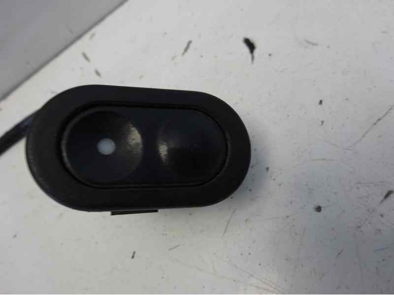 Recambio de mando elevalunas delantero derecho para opel corsa b referencia OEM IAM   