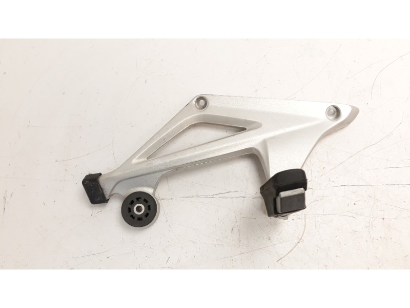 Recambio de estribo para bmw r 1200 rt r 1200 rt referencia OEM IAM 46718534790  