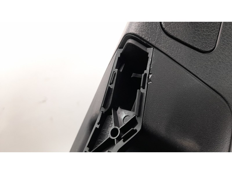 Recambio de moldura para mercedes-benz clase glb (bm 247) 1.3 cat referencia OEM IAM A2477403400  