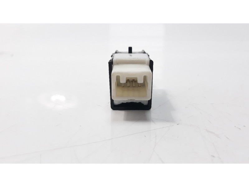 Recambio de interruptor para lexus is200 (ds2/is2) 2.2 d-4d cat referencia OEM IAM 8411948010  