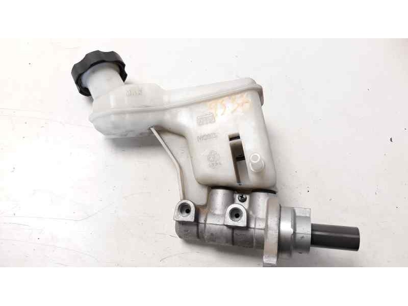 Recambio de bomba freno para hyundai ix35 comfort 2wd referencia OEM IAM 585102S201  