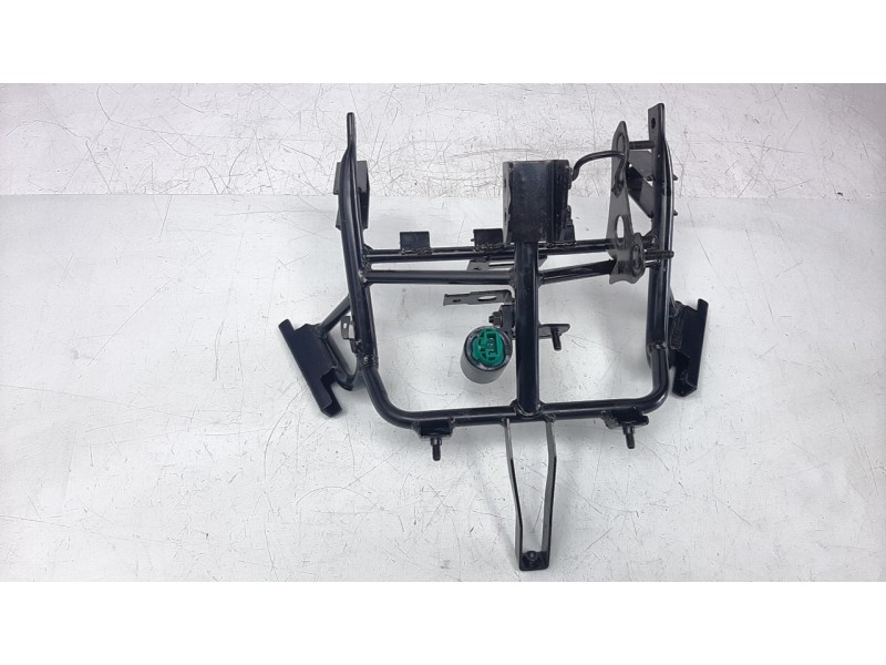 Recambio de araña para kymco g-dink 125 referencia OEM IAM 64315ACD5E00  