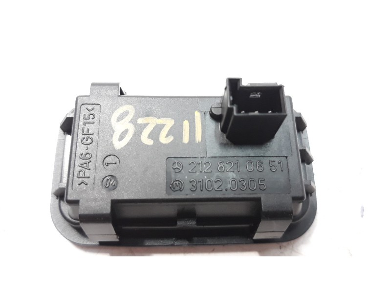 Recambio de interruptor para mercedes-benz clase glb (bm 247) 1.3 cat referencia OEM IAM 2128210651  
