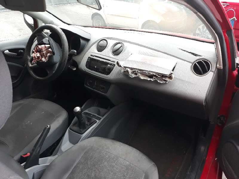 seat ibiza sc (6j1) del año 2010