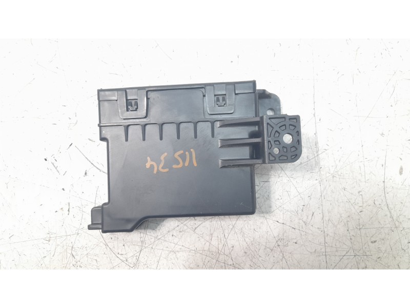 Recambio de modulo electronico para toyota rav4 referencia OEM IAM 8865042760  