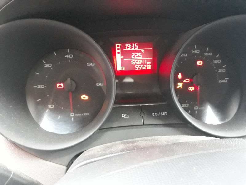 seat ibiza sc (6j1) del año 2010