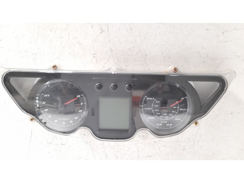 Recambio de cuadro instrumentos para kymco g-dink 125 referencia OEM IAM 37200LFA7E00  