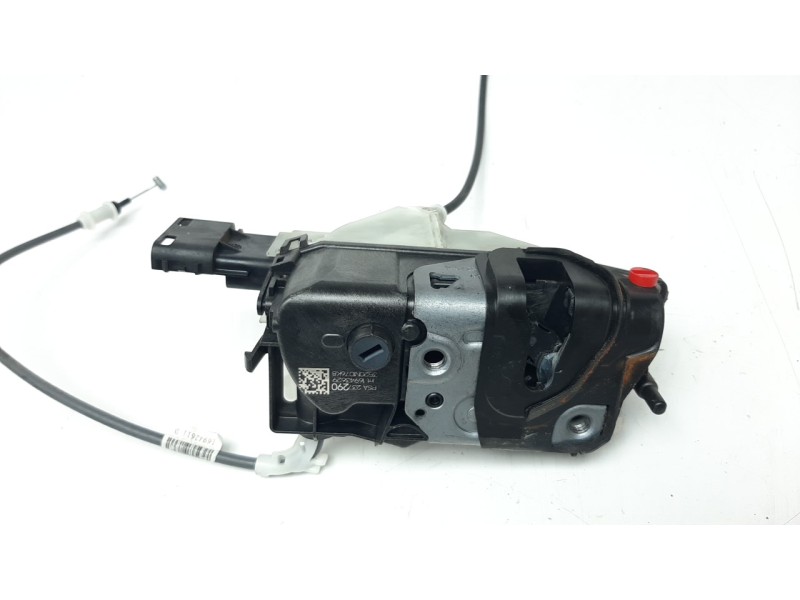 Recambio de cerradura puerta trasera derecha para peugeot 3008 1.5 blue-hdi fap referencia OEM IAM 9823729080  