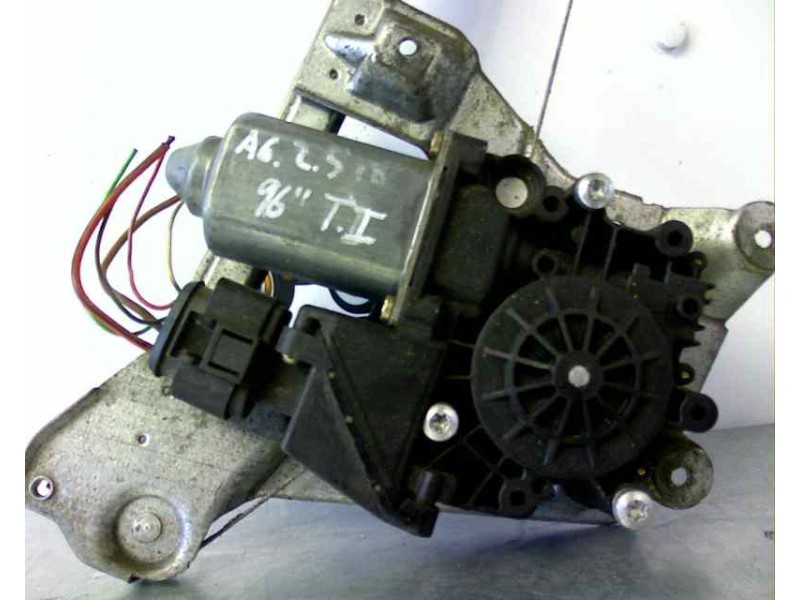 Recambio de elevalunas trasero derecho para audi a6 berlina (c4) 2.5 tdi cat (ael) referencia OEM IAM 4AO839398B  