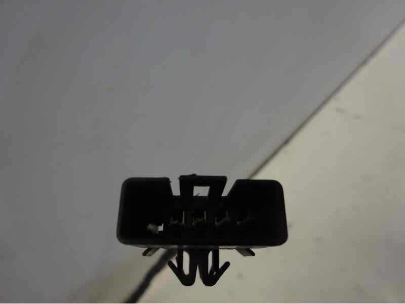 Recambio de mando elevalunas delantero izquierdo para opel corsa b referencia OEM IAM   