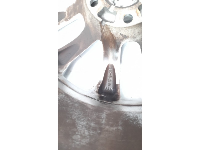 Recambio de llanta para renault megane iv berlina 5p 1.2 tce energy referencia OEM IAM 403005273R  