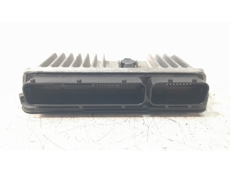 Recambio de centralita motor uce para toyota corolla (e21) hybrid style referencia OEM IAM 8966602750  896610ZW90