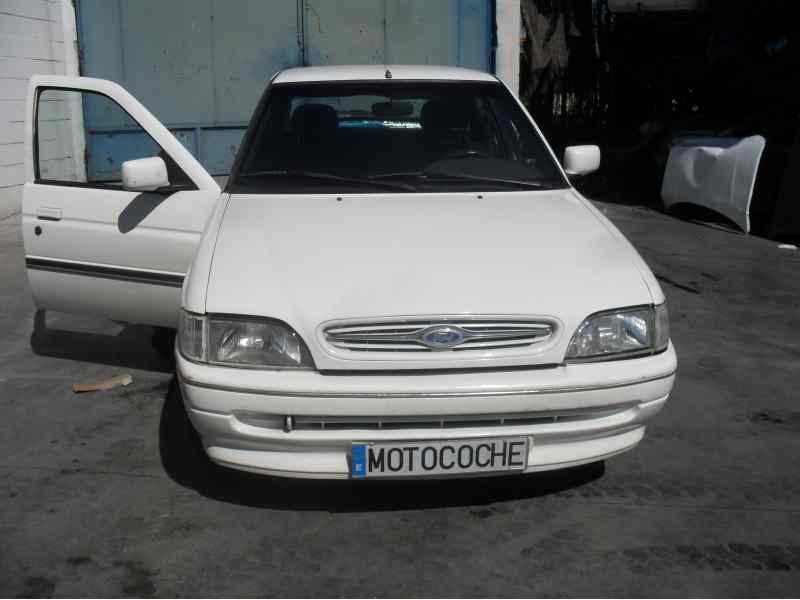 ford escort berlina/turnier del año 1994