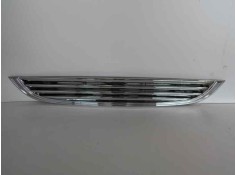 Recambio de rejilla delantera para bmw mini (r50,r53) referencia OEM IAM 51137133847 107150204 MN3042001